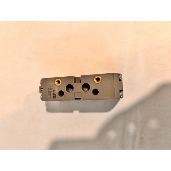 New and original REXROTH Pneumatic Valve 0820230010 Fast Ship