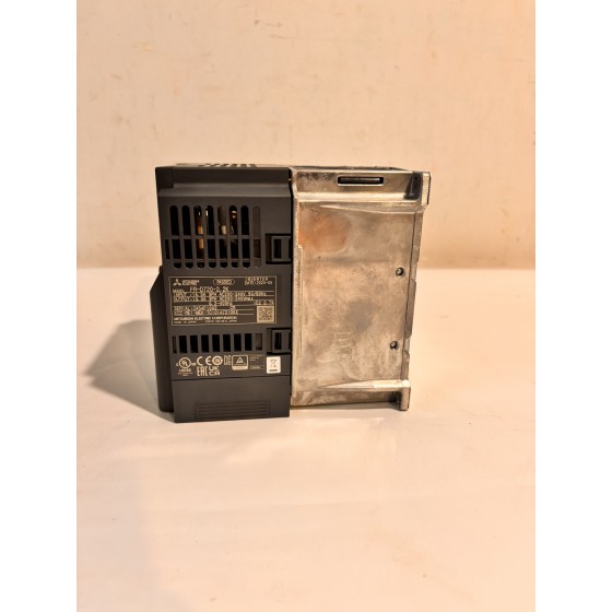 New and original Mitsubishi  General purpose inverter FREQROL-D700 Series (FR-D720-2.2K) In Stock