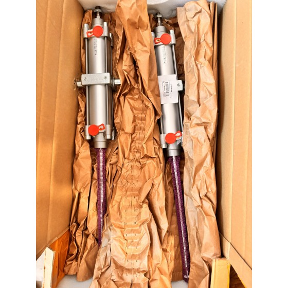 New and original R404062646 Pneumatic Cylinder by AVENTICS