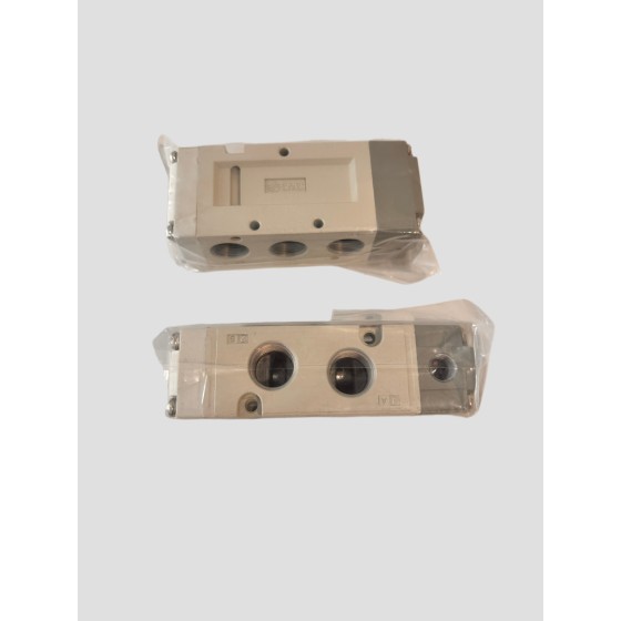 New and original SMC EVFA5120-03F valve, air pilot, VFA AIR OPERATED VALVE In Stock